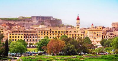 Saranda: Corfu Town and Palaiokastritsa Day Trip with Cruise