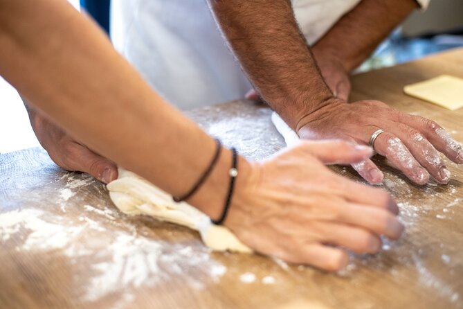 Savor Nafplio Cooking Class - The wine pairing is part of the lesson