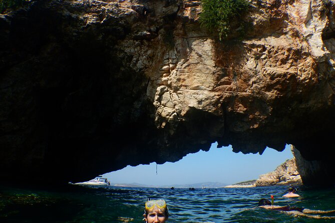 Semi-private Antiparos & Caves Blue Lagoon OR Rina Cave & Small Cyclades - Route two: Panteronissia, the Blue Lagoon, and Paros