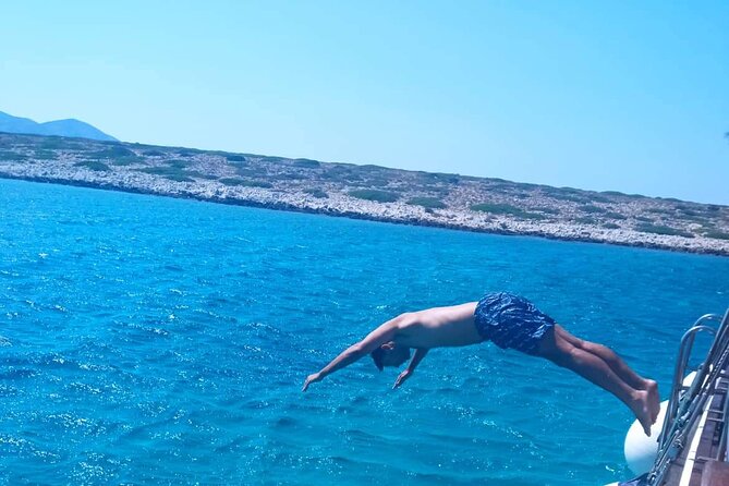SEMIPRIVATE GALATEA tour Antiparos-Blulagoon-Despotiko-FREE DRINK - Is $145.12 good value for eight hours?
