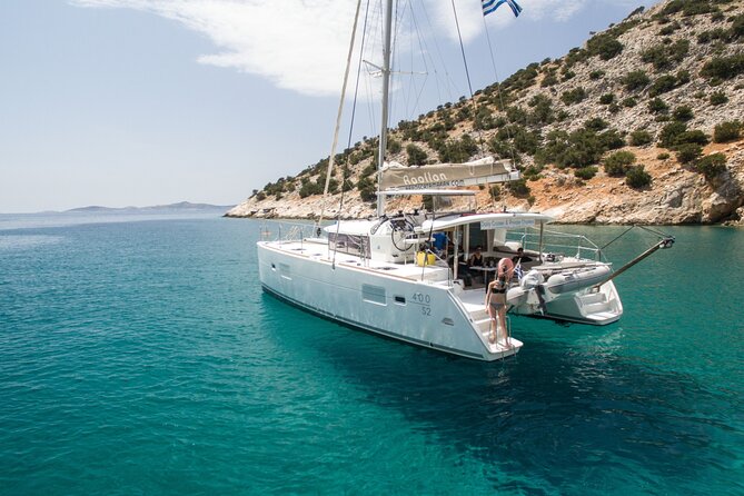 Shared Catamaran All inclusive-Day Cruise to Naxos or Paros - What the catamaran day feels like