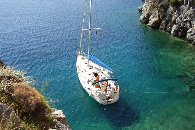 Single day Sail boat cruise with swimming, snorkeling, drinks and lunch - Practical details that affect your day