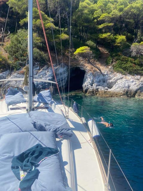 Skiathos: day sailing trip with swim stops and lunch - Who should book this sailing day?