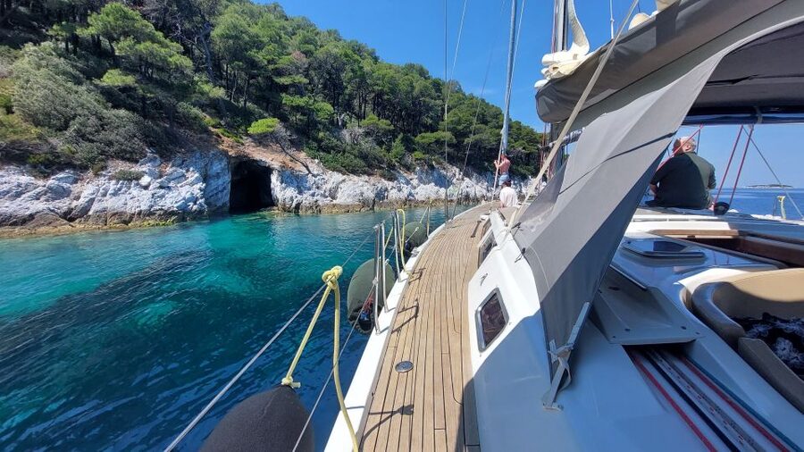 Skiathos: Full-Day Sailing Cruise with Lunch - Argos Beach and quiet swimming time