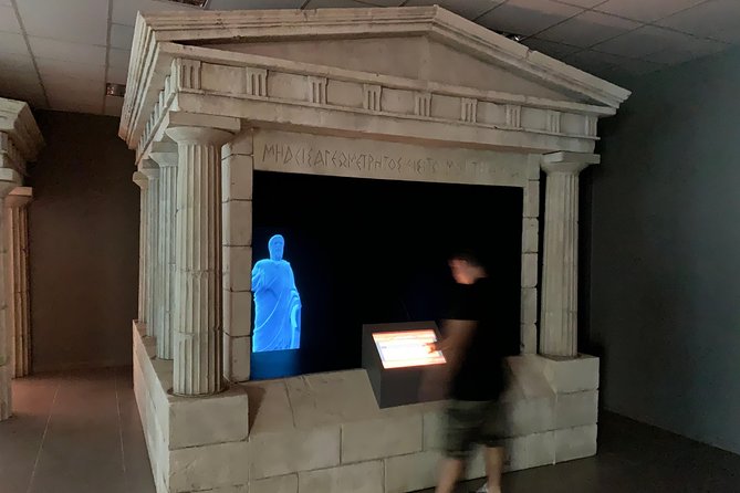 Skip the Line Lost Atlantis Experience Ticket - The giant Atlantis diorama