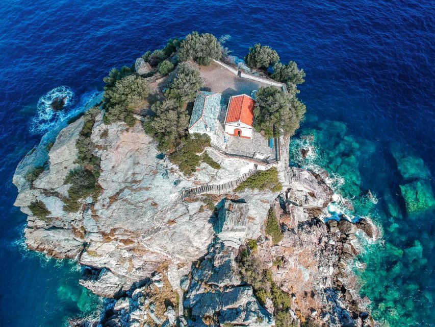 Skopelos: Mamma Mia Filming Locations Tour - Private comfort versus small-group value