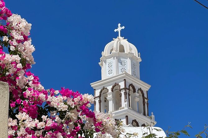 Small Group Sightseeing Tour: All Santorini’s Treasures - The Heart of Santorini and its quiet chapel