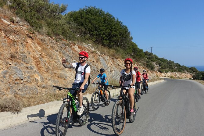 Small Villages and Cretan Nature. E-Bike tour - Why this route shows you a different Crete