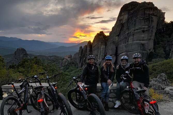 Sunset Meteora Tour on E-Bike - The downhill return to Kalampaka