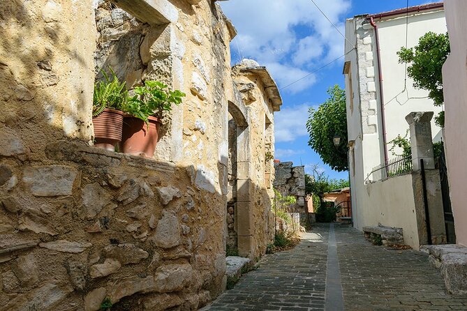 The 7 Villages of Apokoronas Tour – Explore East Chania Mainland - Fres finishes the route with a village lunch