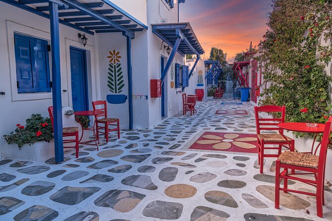 The Best Mykonos Small-Group Shore Excursion for Cruise Ships - How the two-guide format affects the day