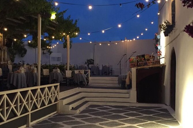 The Greek Wedding Show - Santorini - Meze, Santorini wine, and the dinner question