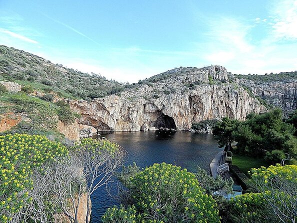 Thermal SPA - Wellness & Leisure Experience At Lake Vouliagmeni in Athens - Entering the lake and finding your place