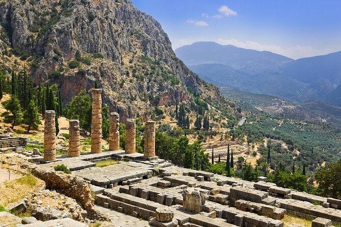Thermopylae The battle of the 300 Spartans & Delphi Day Tour - Delphi, Greece’s mountain sanctuary