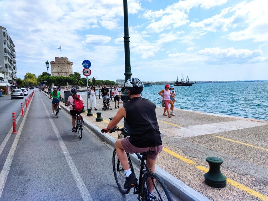 Thessaloniki: Bike Tour - White Tower and the first stretch along the sea