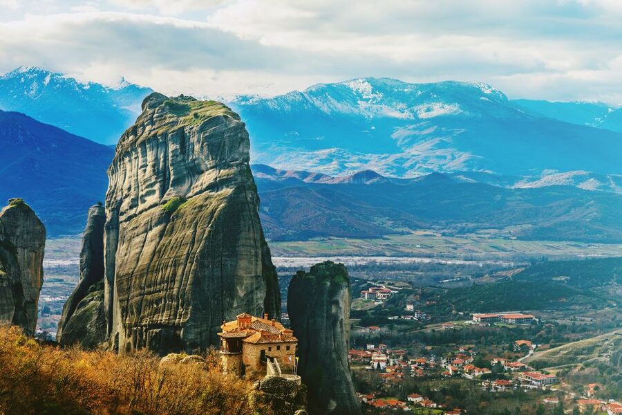 Thessaloniki: Full-Day Bus Trip to Meteora - Why Meteora is worth the long ride