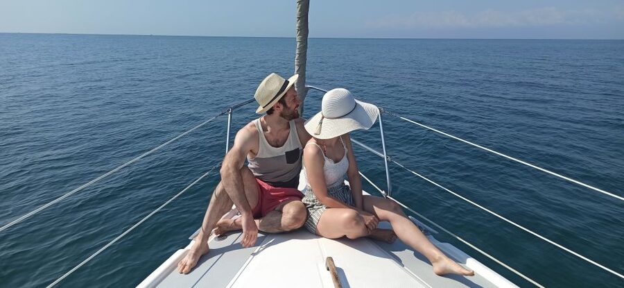 Thessaloniki: Half-Day Sailing Cruise to Shipwreck Bay - Should you book the Blue Foam cruise?