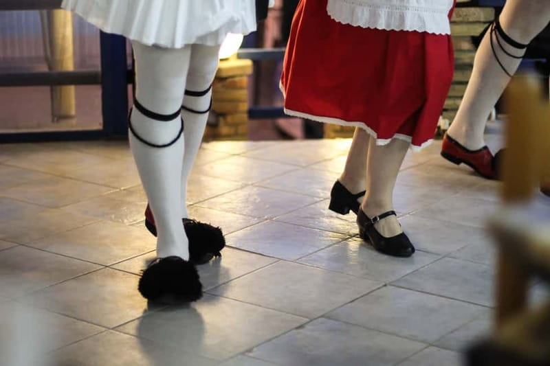 Traditional Greek Show in Plaka with Dinner - A Greek evening built around Plaka and the Acropolis