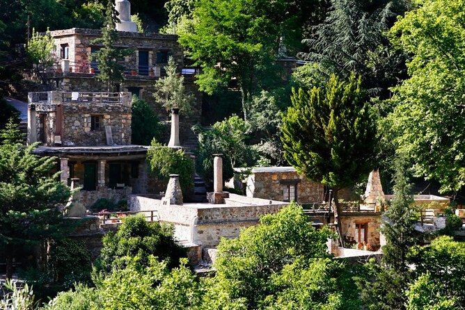 Wine & Olive Oil Tour with Lunch at Milia Mountain Retreat - Guides, group size, and the feel of the day