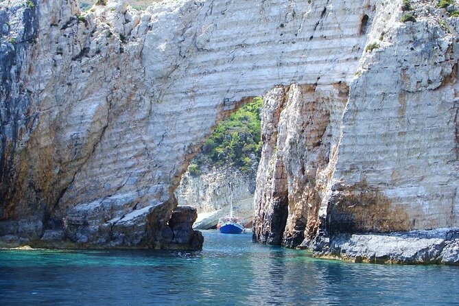 Zakynthos Half Day Tour to the Turtle Island, Cameo & Keri Caves - The Keri Caves and Kamara Arch