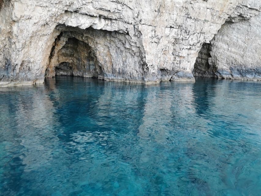 Zakynthos: Half-Day Tour to Turtle Island and Keri Caves - Cameo Island and the famous wooden bridge